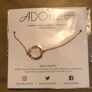 Adore necklace
